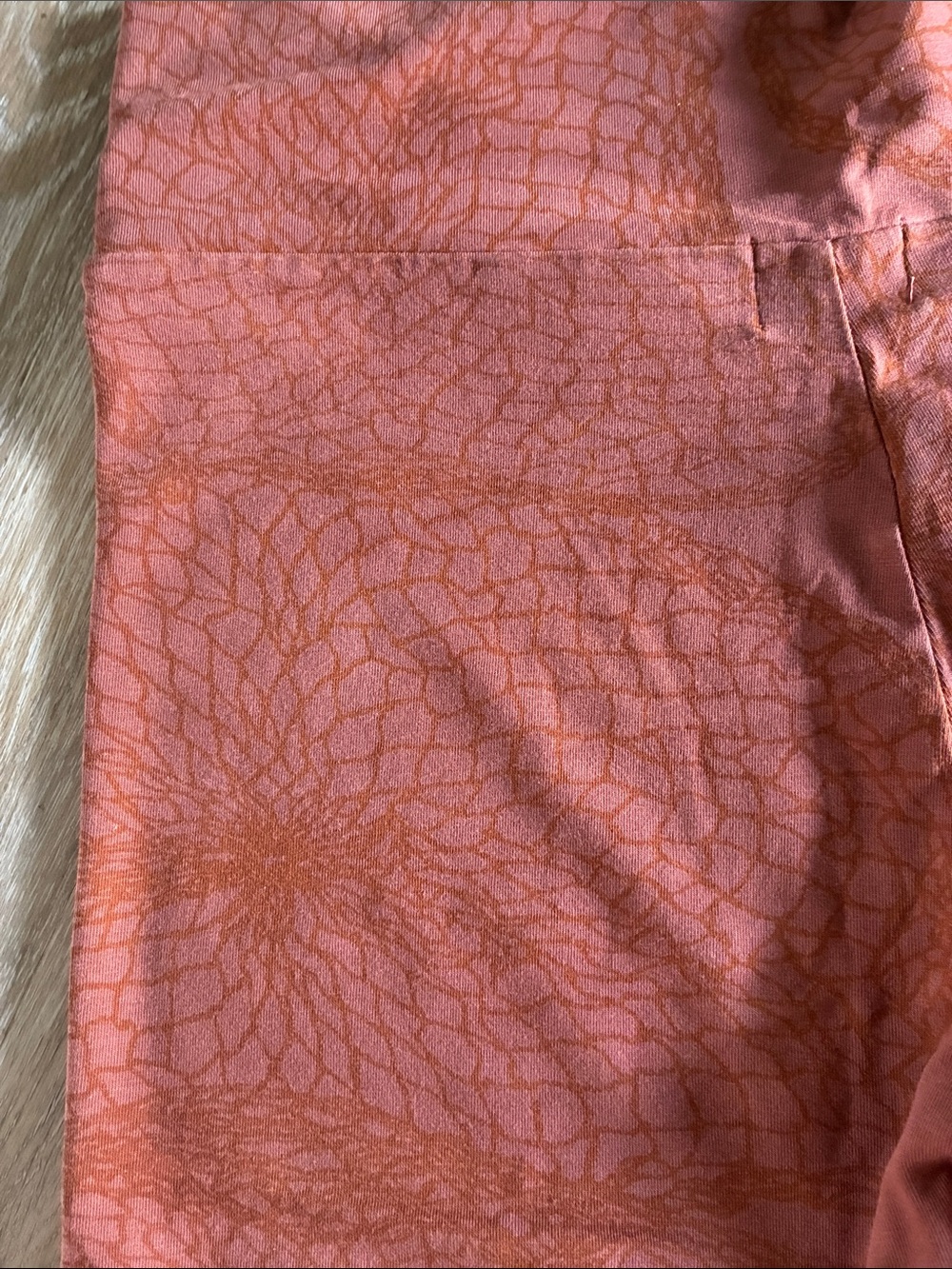 High-Rise Women’s Bike Shorts in Rust Orange - Picture 4 of 6